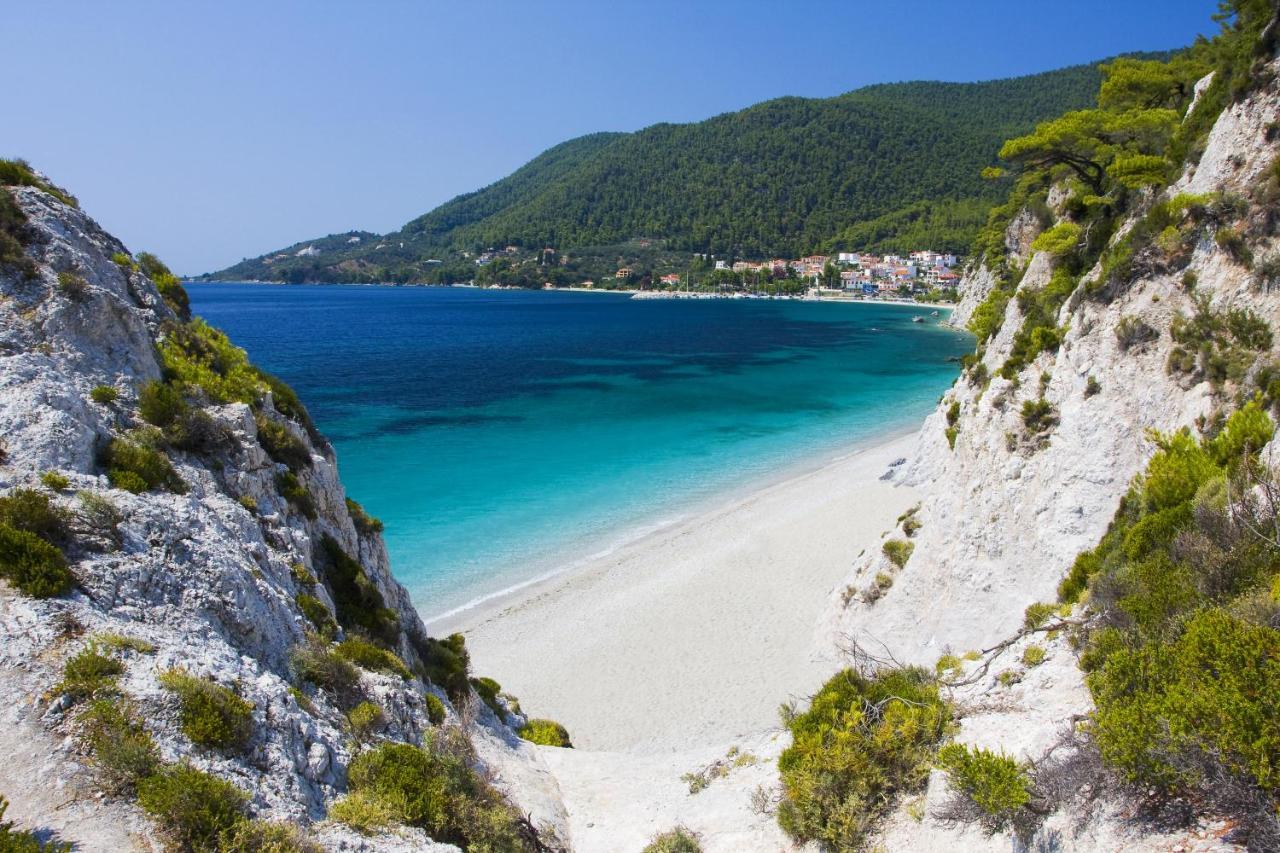 Elios Holidays Hotel Нео Клима Екстериор снимка