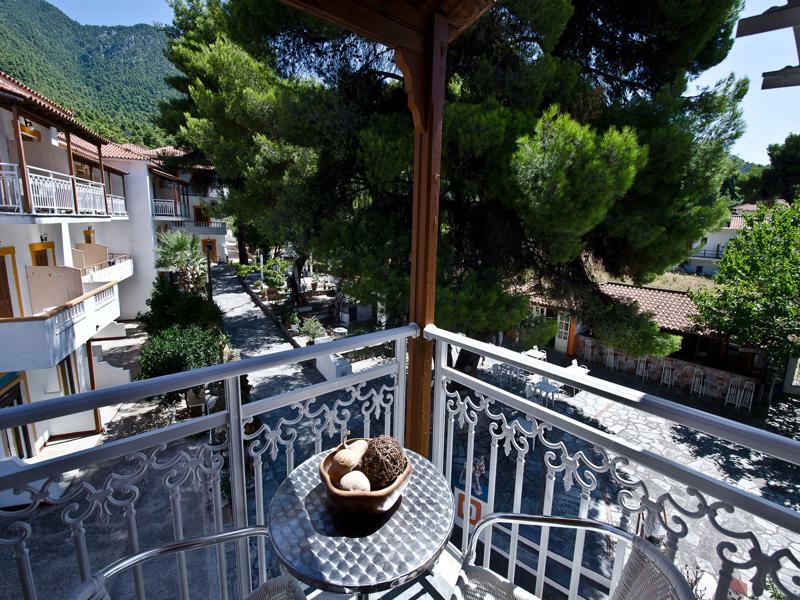 Elios Holidays Hotel Нео Клима Екстериор снимка